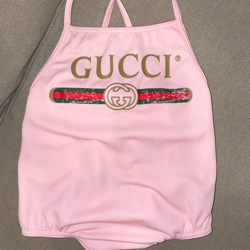 Gucci kids swimsuit size 6-9mo